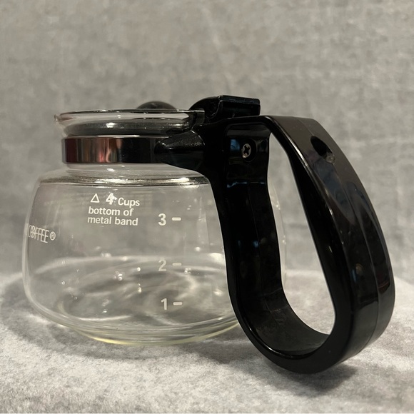 Mr. Coffee 4 Cup Replacement Pot In Excellent Condiiton - Picture 2 of 8